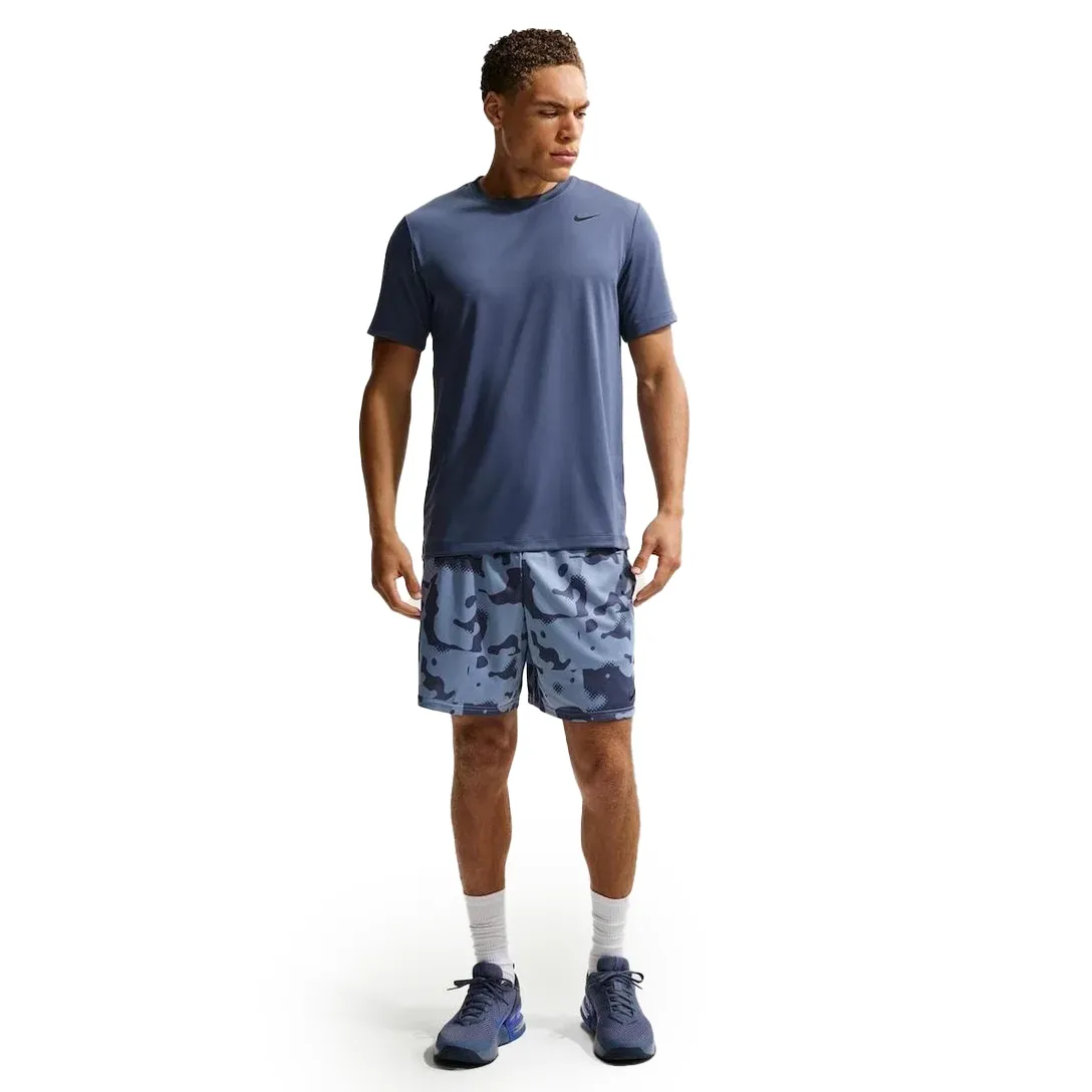 Camiseta Nike Dri-FIT Legend Azul Masculina detalhada para benefícios